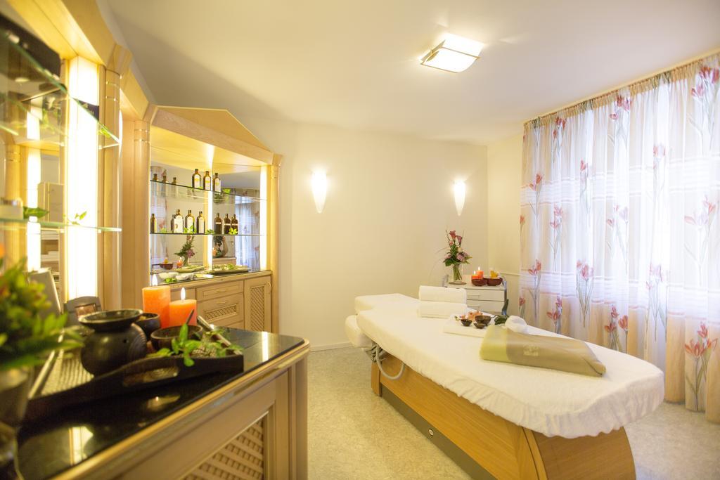 Flair Hotel Adlerbad Bad Peterstal-Griesbach Exterior foto